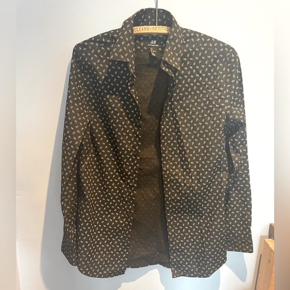EUC Wrinkle free Dress shirt